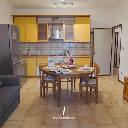 Apartment Antonella Piazza Brescia Lido di Jesolo